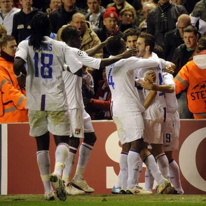 Lyon celebrate - EDITORIAL USE ONLY. No use with unauthorised audio, video, data, fixture lists, club league logos or live services. Online in-match use limited to 120 images, no video emulation. No use in betting, games or single club league player publications. o0 OL, Olympique Lyonnais, Jubel, Freude
