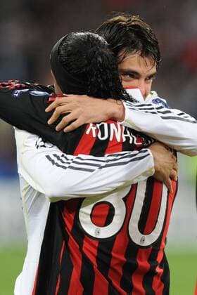 Kaka (Real Madrid, li.)-Ronaldinho (AC Mailand)  o0 Harmonie,