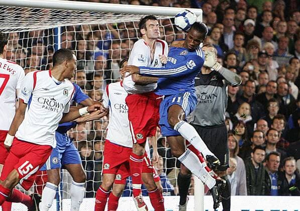 Didier Drogba of Chelsea (M) scores his side s fifth goal - Chelsea FC London v Blackburn Rovers EDITORIAL USE ONLY. No use with unauthorised audio, video, data, fixture lists, club league logos or live services. Online in-match use limited to 120 images, no video emulation. No use in betting, games or single club league player publications. o0 Tor
