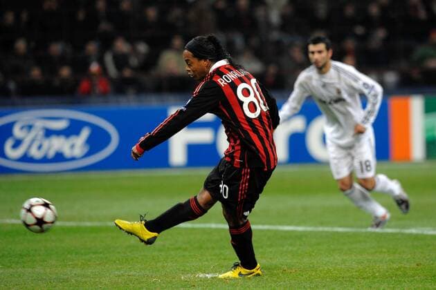 Ronaldinho (AC Mailand) trifft per Elfmeter zum 1:1, Milan - Real Madrid - ANDREAXSTACCIOLI