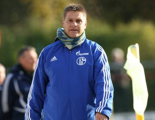 Oliver Ruhnert (Trainer FC Schalke 04 II) o0 Amateure, A., Amat., U23 U23
