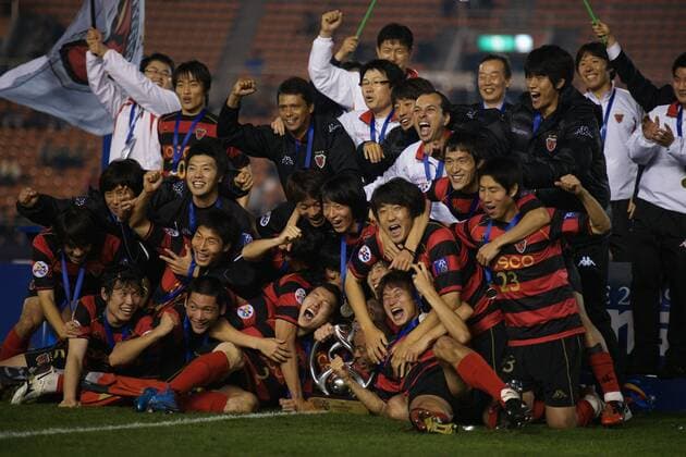 Pohang Steelers victory for AFC champions League Final 2009 with trophy  o0 Sieg, Sieger, Jubel, Freude, Totale, Siegerehrung, Siegerfoto, Mannschaftsbild