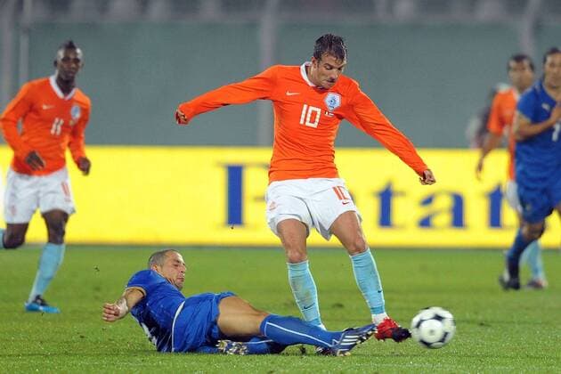 Italien (blau) - Niederlande (orange); Rafael Van Der Vaart (Niederlande), Angelo Palombo (Italien) - 