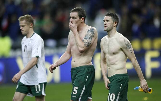 Irland s Damien Duff, Richard Dunne and Robbie Keane (l-r) EDITORIAL USE ONLY. No use with unauthorised audio, video, data, fixture lists, club league logos or live services. Online in-match use limited to 120 images, no video emulation. No use in betting, games or single club league player publications. o0 Enttäuschung nackt