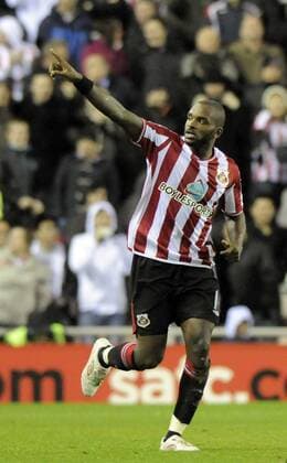 Sunderland s Darren Bent celebrates. Barclays Premier League Sunderland v Arsenal 21st November, 2009 EDITORIAL USE ONLY. No use with unauthorised audio, video, data, fixture lists, club league logos or live services. Online in-match use limited to 120 images, no video emulation. No use in betting, games or single club league player publications. o0 AFC, FC