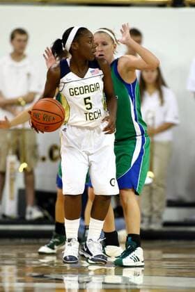 November 21, 2009: As part of the 2009 WNIT, the Florida Gulf Coast University Eagles traveled to the campus of Georgia Tech to play the Lady Jackets at Memorial Coliseum in Atlanta, Georgia. Georgia Tech won the game, 58-48. Georgia Tech s Metra Walthour in action against Florida Gulf Coast University. - ZUMAcc7