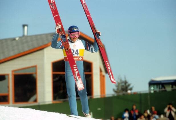 Michael Eddy the Eagle Edwards (Großbritannien) Skispringen OS Winter Herren Olympische Spiele 1988, Winterspiele, Ski Nordisch, Skisport Einzelbild Calgary Freude,
