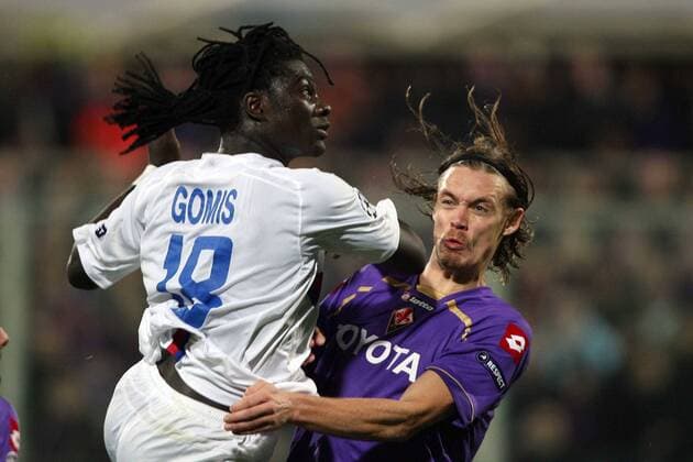 ACF AC Fiorentina - Olympique OL Lyon - Bafetimbi Gomis (OL, li.) et Per Kroldrup (AFC) -  EddyLEMAISTRE o00 Kampf