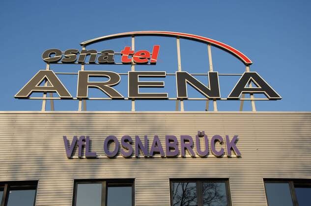 Fußball, Stadiongeschichte VfL Osnabrück VfL Osnabrück - Osnatel Arena - Schriftzug o00 Totale Detail o0 Stadion osna tel
