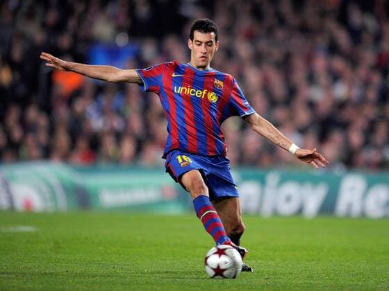 Champions League 2009 2010, Barcelona 24.11.2009: Sergio Busquets (FC Barcelona) - 