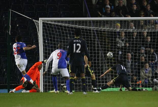 Blackburn s Nikola Kalinic (L) scoring hs sides opening goal - - - Carling Cup Blackburn Rovers v Chelsea 2nd December, 2009 EDITORIAL USE ONLY. No use with unauthorised audio, video, data, fixture lists, club league logos or live services. Online in-match use limited to 120 images, no video emulation. No use in betting, games or single club league player publications. o0 FC Tor