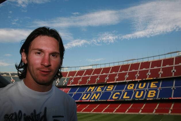 Lionel Messi FC Barcelona Primera Division 2006 2007 xVIxKikexdelxOlmoxIVx 62277 o0 Camp Nou Stadion Mes Que un club Schriftzug Mehr als ein