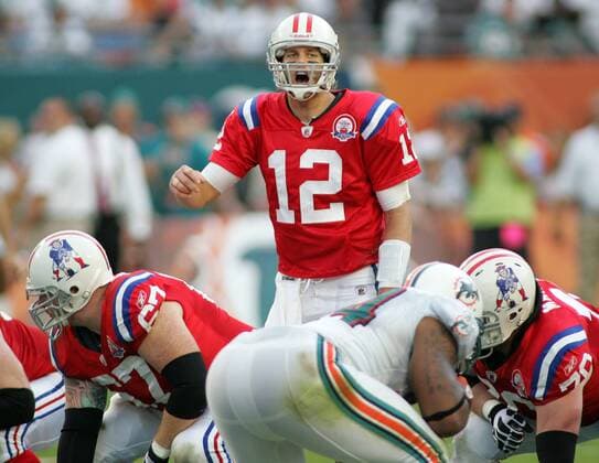 New England Patriots quarterback Tom Brady call an audible against the Miami Dolphins at Landshark stadium in Miami on December 6, 2009. The Dolphins defeated the Patriots 22-21.  MIA2009120629