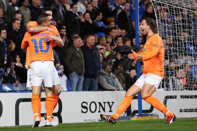 CHELSEA FC LONDON - APOEL NIKOSIA - Jubel Apoel mit MARCIN ZEWLAKOW, CONSTANTINOS CHARALAMBIDES und KAMIL KOSOWSKI (L-R) -  0S3G0974