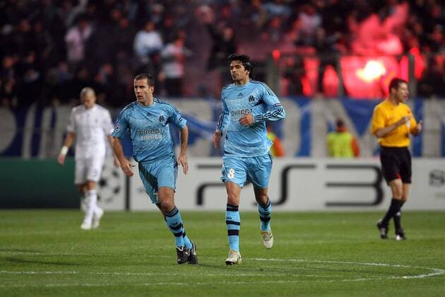 Olympique de Marseille (blau) - Real CF Madrid (weiß); Torjubel Lucho Gonzalez und Laurent Bonnart (OM) -  o0 Jubel, Freude
