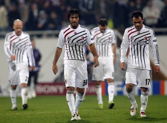 Besiktas Istanbul - CSKA Moscow; Ibrahim Toraman (L) and Ekrem Dag (R)of Besiktas.  o0 Enttäuschung