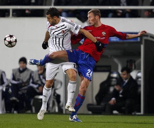 Besiktas Istanbul - CSKA Moscow; Vassili Berezutski (R) of Cska Moscow and Ekrem Dag (L) of Besiktas. 