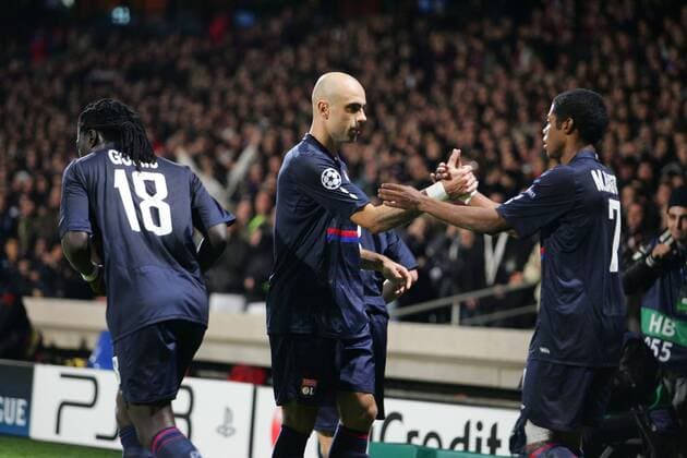 Olympique Lyon - VSC Debrecen - Jubel Michel BASTOS (re.) und CRIS (beide Lyon) - NLEGOUIC -  o0 Freude