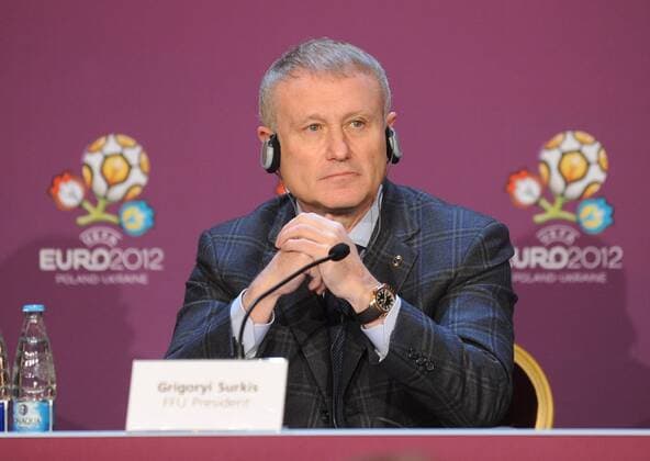 Kiev, Ukraine 14 12 2009 EURO 2012 logo nad slogan - Creating History Together first shown at a press conference in Kiev. In the picture: FFU president Grigoriy Surkis (UKR) -  EN_00298592_003 o0 Funktionär