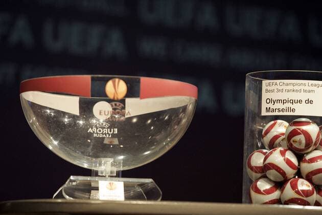 UEFA Europa League Auslosung - Lostopf mit Olympique de Marseille - Nyon - Suisse - EddyLEMAISTRE -  o0 OM Los o00 Objekte