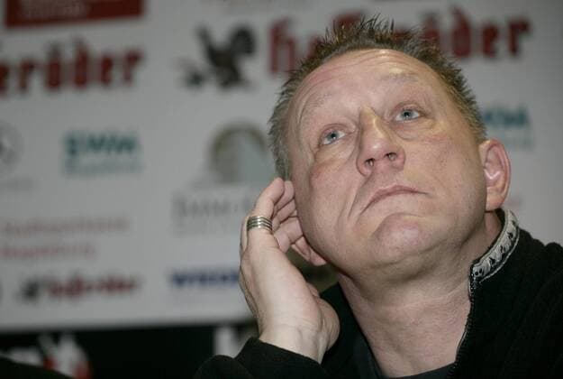 Trainer Michael Biegler (SC Gladiators Magdeburg) in der Pressekonferenz nach dem Bundesligaspiel gegen TSV Dormagen in Magdeburg