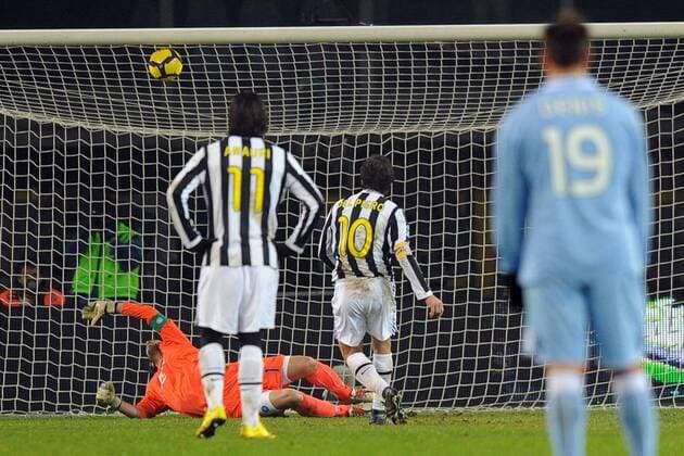 Juventus Turin (weiß) - SSC Napoli (blau) - Alessandro Del Piero  o0 Tor, Treffer, Gegentor
