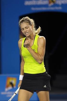 Maria Kirilenko, RUS, in the first round of 2010 Tennis Australian Open in Melbourne, 18 01 2010 o0 Jubel Freude