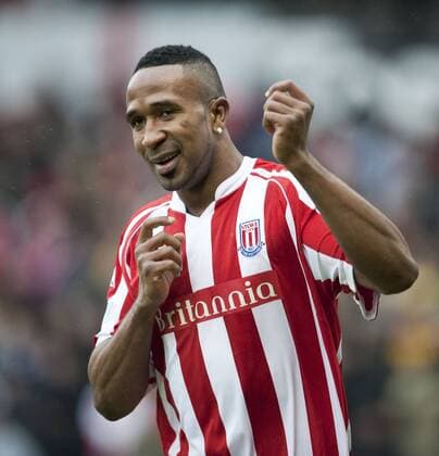 STOKE, ENGLAND - Sunday, January 24, 2010: Stoke City s Ricardo Fuller celebrates scoring the opening goal against Arsenal during the FA Cup 4th Round match at the Britannia Stadium. xHOCHxZWEIx xPropagandax 