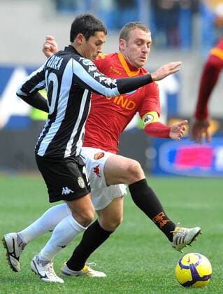 Daniele De Rossi (Roma), Augustin Paul Codrea (Siena) - AS Rom (rot) - AC Siena (weiß) 2:1 - ANDREAXSTACCIOLI