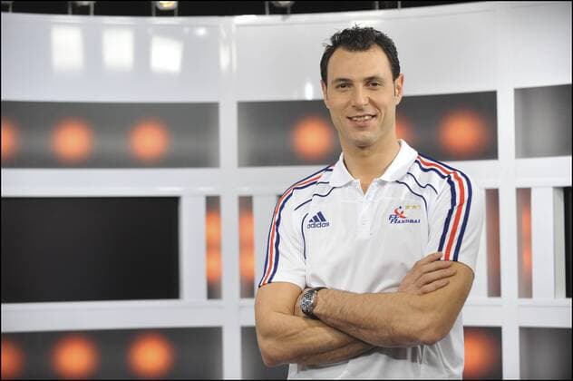 JEROME FERNANDEZ (FRA) im Fernsehstudio von D ORANGE INFO - 01.02.2010 - JBAutissier 