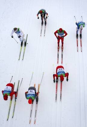 Feb. 28, 2010 - Whistler, BC, Canada - WHISTLER, BC: FEBRUARY 28, 2010 -- Competitors take part in the men s 50KM Mass Start at Whistler Olympic Park , in Whistler, BC, during the 2010 Olympic Games, Sunday February 28, 2010. - ZUMAw51 o0 oben Vogelperspektive Draufsicht Massenstart Langläufer Teilnehmer Starter