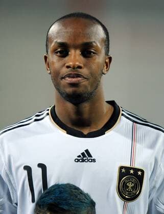 FUSSBALL INTERNATIONAL U20 FREUNDSCHAFTSSPIEL Deutschland - Schweiz 03.03.2010 Savio NSEREKO (Deutschland U20) 