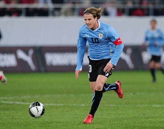 St. Gallen, 03.03.2010 - Schweiz vs Uruguay --- Diego Forlan (URU) 