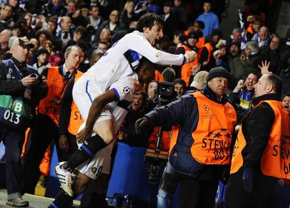 Samuel Etoo (re) und Diego Milito (beide Inter Mailand) - Tojubel Jubel  o0 Jubel Freude Eto o o0 EC 1