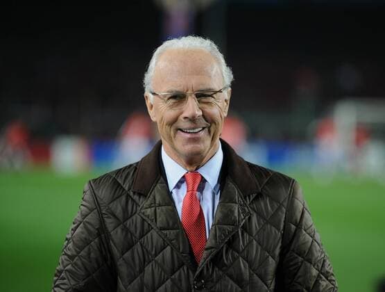 Champions League SAISON 2009 2010 FC Barcelona - VfB Stuttgart 17.03.2010 TV Experte Franz Beckenbauer (GER) - 