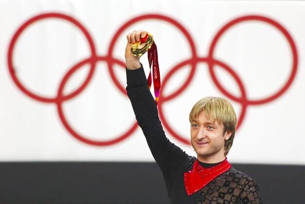 TURIN, ITALY. FEBRUARY 17. Figure skater Evgeni Plushenko of Russia wins gold at the Turin 2006 Winter Olympics.  Aufmacher TASS_285545