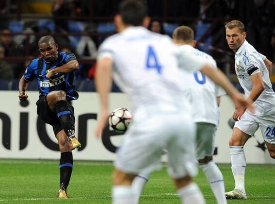 Samuel ETO O (Inter) - Mailand 31.3.2010, Champions League, Inter Mailand (blau) - CSKA Moskau (weiß) - o0 ETOO