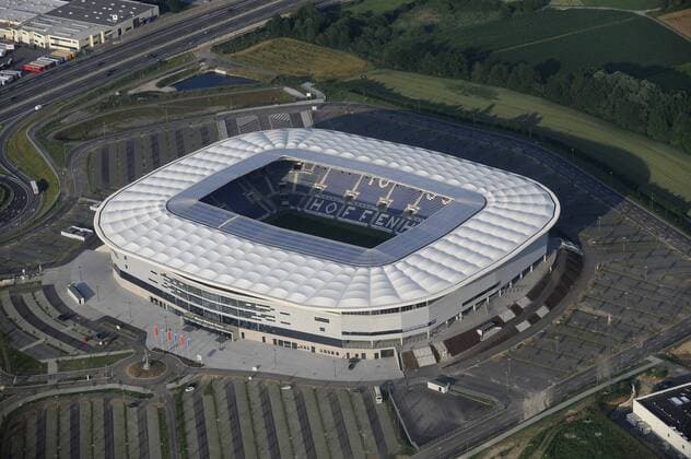 Luftaufnahme der Rhein Neckar Arena in Sinsheim, Heimspielstätte der TSG 1899 Hoffenheim, Baden-Württemberg, Deutschland - ibxlth01483948