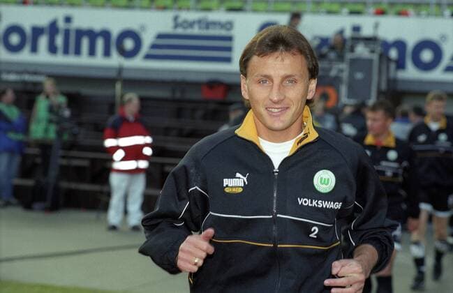 Frank Greiner (Wolfsburg) - DEUTSCHSPRACHIGE SPORTZEITSCHRIFTEN UND -ZEITUNGEN NUR NACH RÜCKSPRACHE Fußball 1. BL Herren Saison 1999 2000, VfL Wolfsburg Einzelbild München