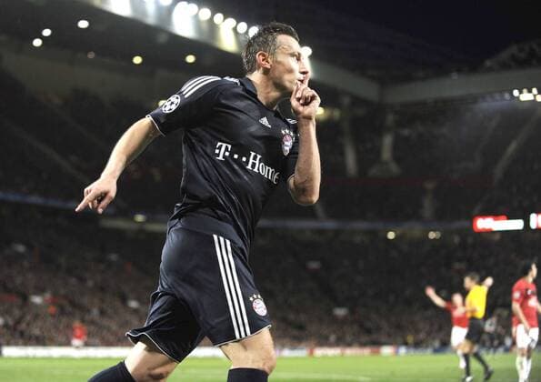 Jubel Ivica OLIC (FCB) nach seinem Tor zum 3:1, Fussball Champions League Viertelfinale Rückspiel, Manchester United - FC Bayern München, am 07.04.2010 in Manchester, Saison0910 o0 Freude