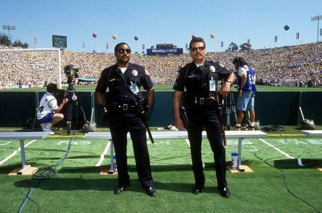 US Amerikanische Polizisten sorgen während der WM 1994 für Sicherheit Fußball WM Herren WM 1994, Länderspiel, Nationalteam Gruppe Los Angeles, LA, L.A.
