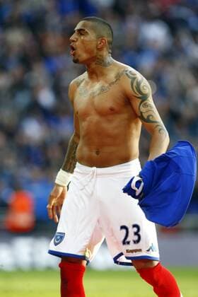 Football - FA Cup Semi-Final - FC Portsmouth vs. Tottenham Hotspur (white): Kevin-Prince Boateng of Portsmouth FC (blue) celebrates his goal at Wembley Stadium, London  o0 Jubel Freude nackt tattoo Tätowierung tätowiert