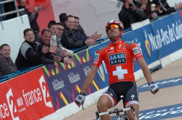 2010, Paris - Roubaix: Fabian Cancellara, Saxo Bank 2010,  o0 Sieg Jubel Freude
