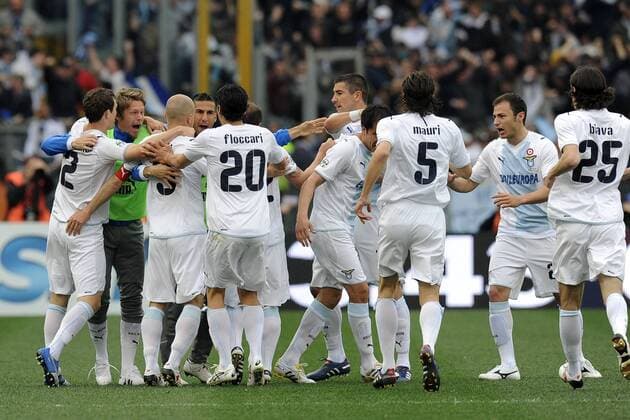 18 04 2010 - Lazio Rom vs. AS Rom - Torjubel Lazio Rom -  o00 Derby