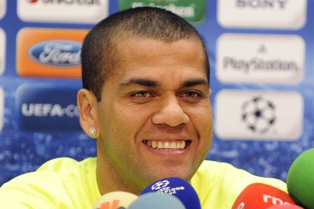 Milan 19 04 2010 - PK FC Barcelona Barca Daniel Alves  o0 Dani