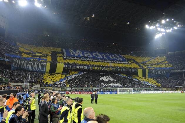 Inter Mailand - Choreografie der Fans im Guiseppe Meazza Stadion  o0 Totale Sportstätte, Stadion, Totale Fan, Zuschauer o00 Fanchoreografie
