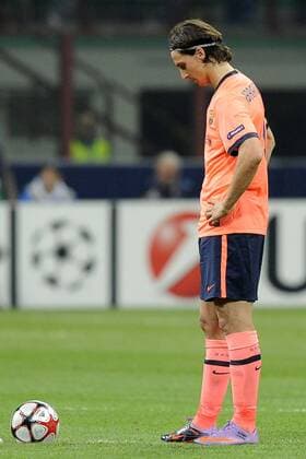 Zlatan Ibrahimovic (Barca) enttäuscht Inter Mailand (blau) - FC Barcelona (orange), 