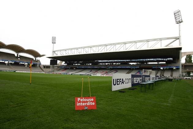 Stade de Gerland - Olympique Lyon - 26-04-10 EddyLEMAISTRE - 