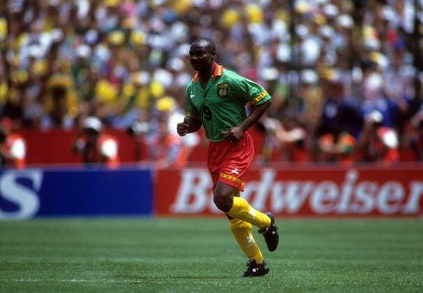 Roger Milla (Kamerun) Fußball WM Herren WM 1994, Länderspiel, Nationalteam, Nationaltrikot Gruppe San Francisco