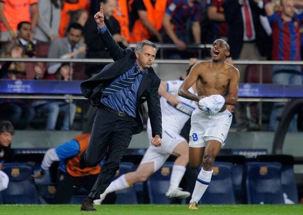 FUSSBALL International Champions League Halbfinal Rueckspiel SAISON 09 10 FC Barcelona - Inter Mailand 28.04.2010 JUBEL Inter; Trainer Jose Mourinho (li) und Samuel Eto o  o0 Etoo